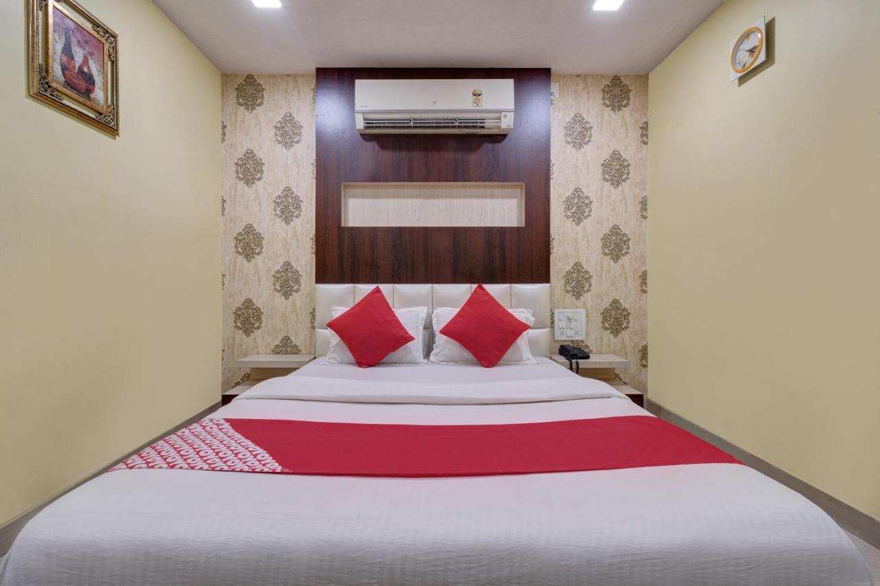 Oyo Hotel Satguru Jamshedpur Exteriör bild