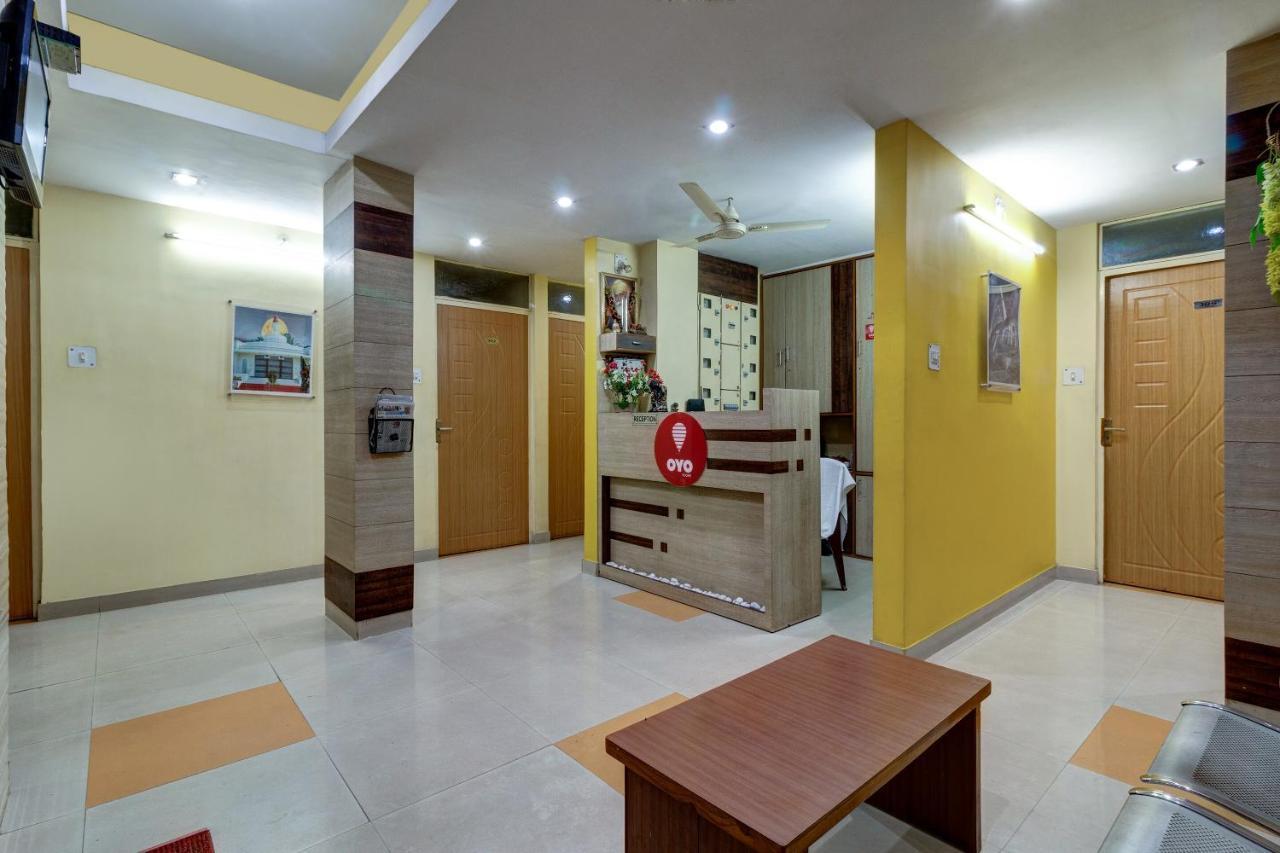Oyo Hotel Satguru Jamshedpur Exteriör bild
